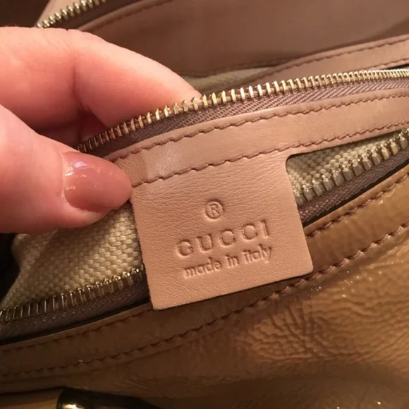 Authentic Gucci Soho Two Way - Picture 4 of 8
